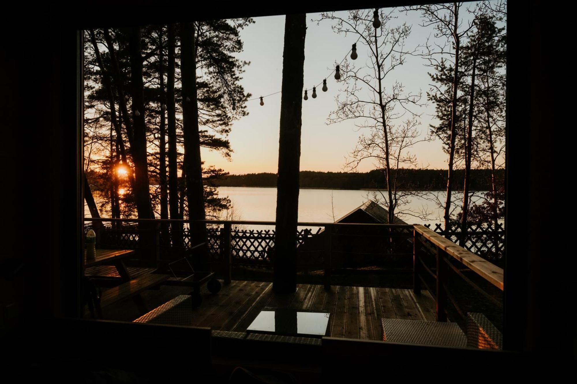 Ferienhaus Wypoczywanko Pierwsza Linia Brzegowa Borsk